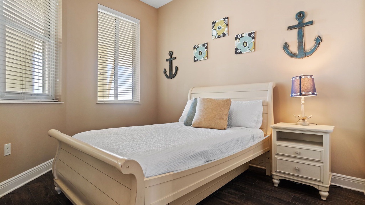 Photo of Bedroom in Ono Island