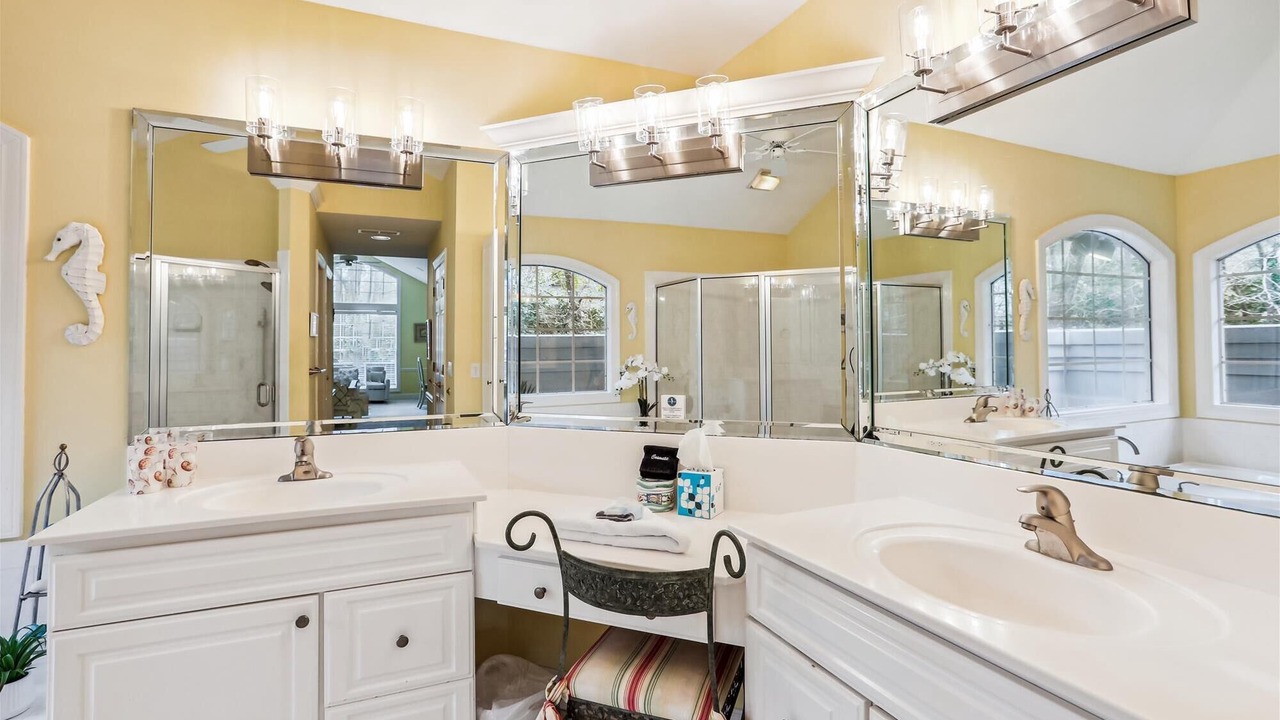Photo of Bathroom in Palmetto Dunes
