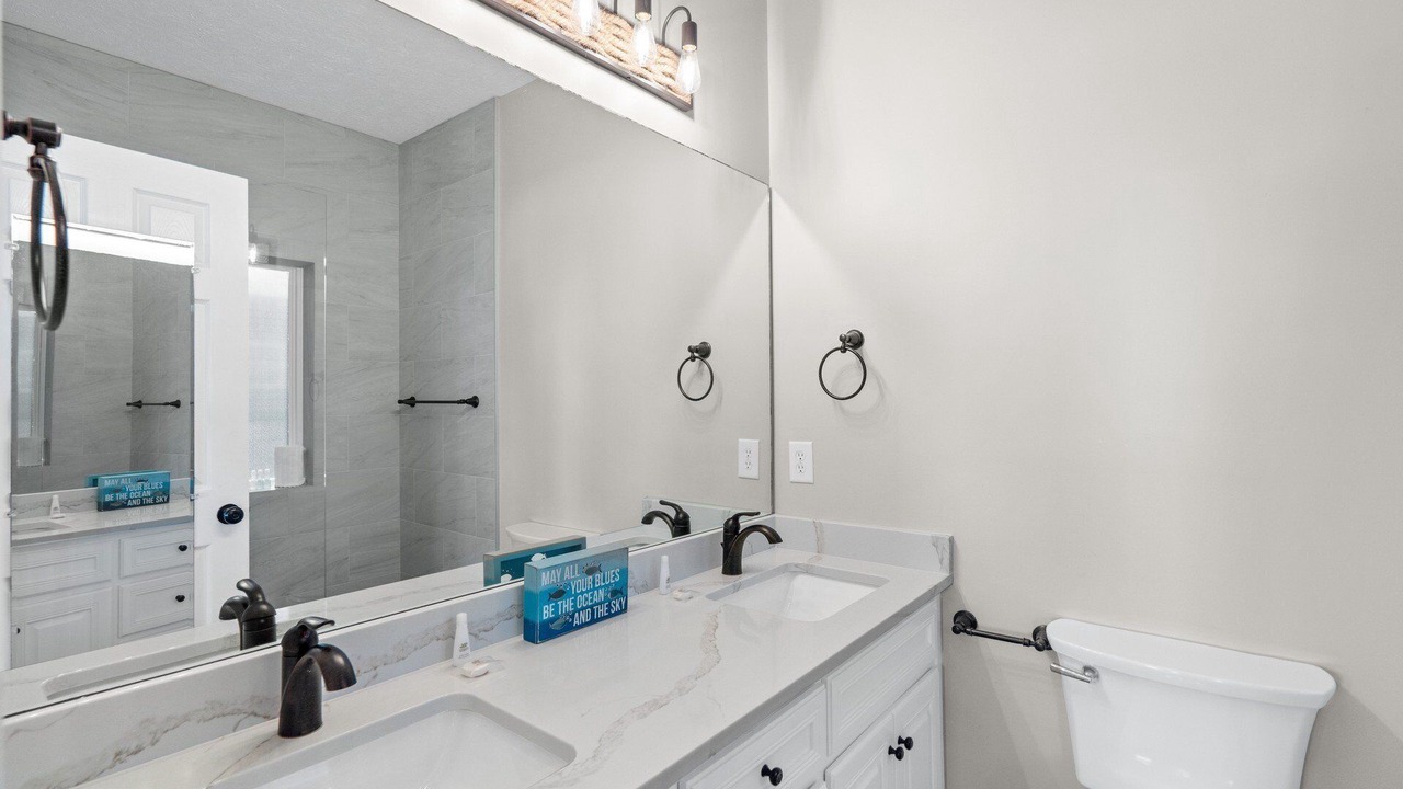 Photo of Bathroom in Dune Allen Beach