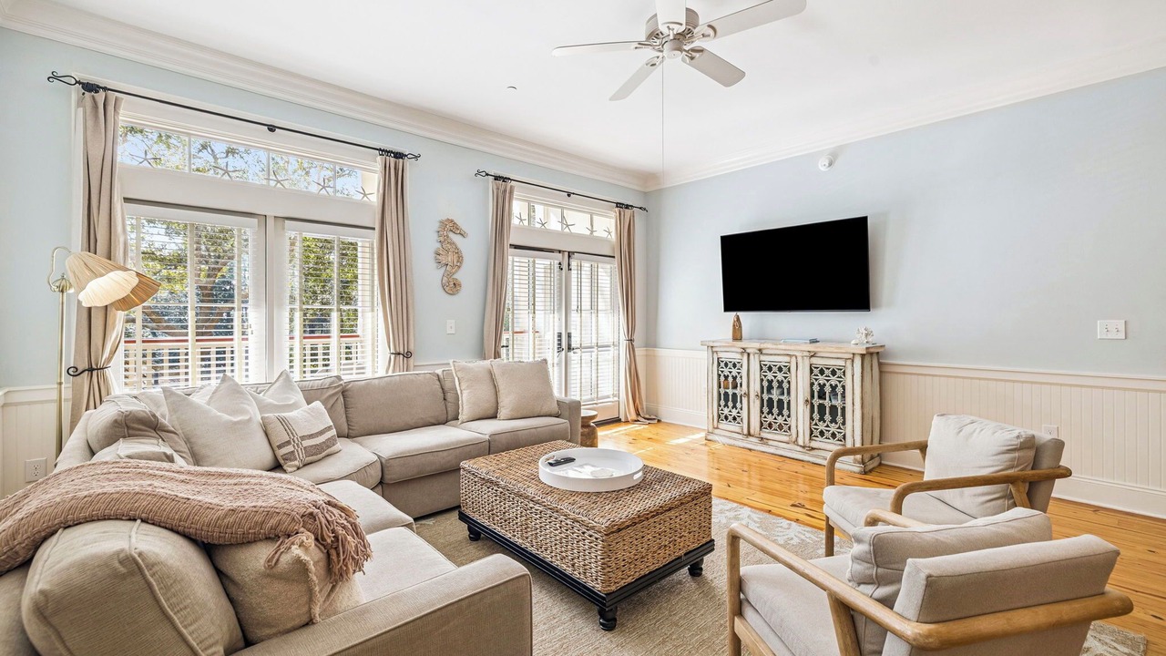 Photo of Bedroom in Beach District