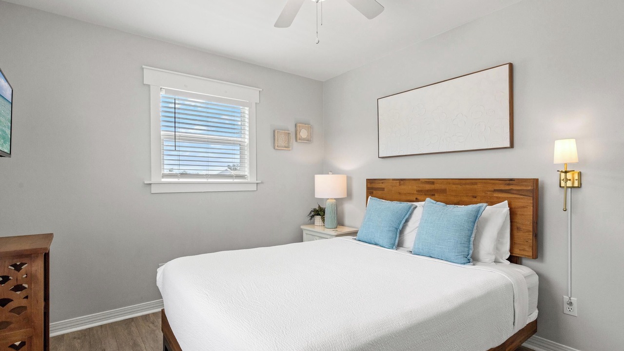 Photo of Bedroom in Seacrest