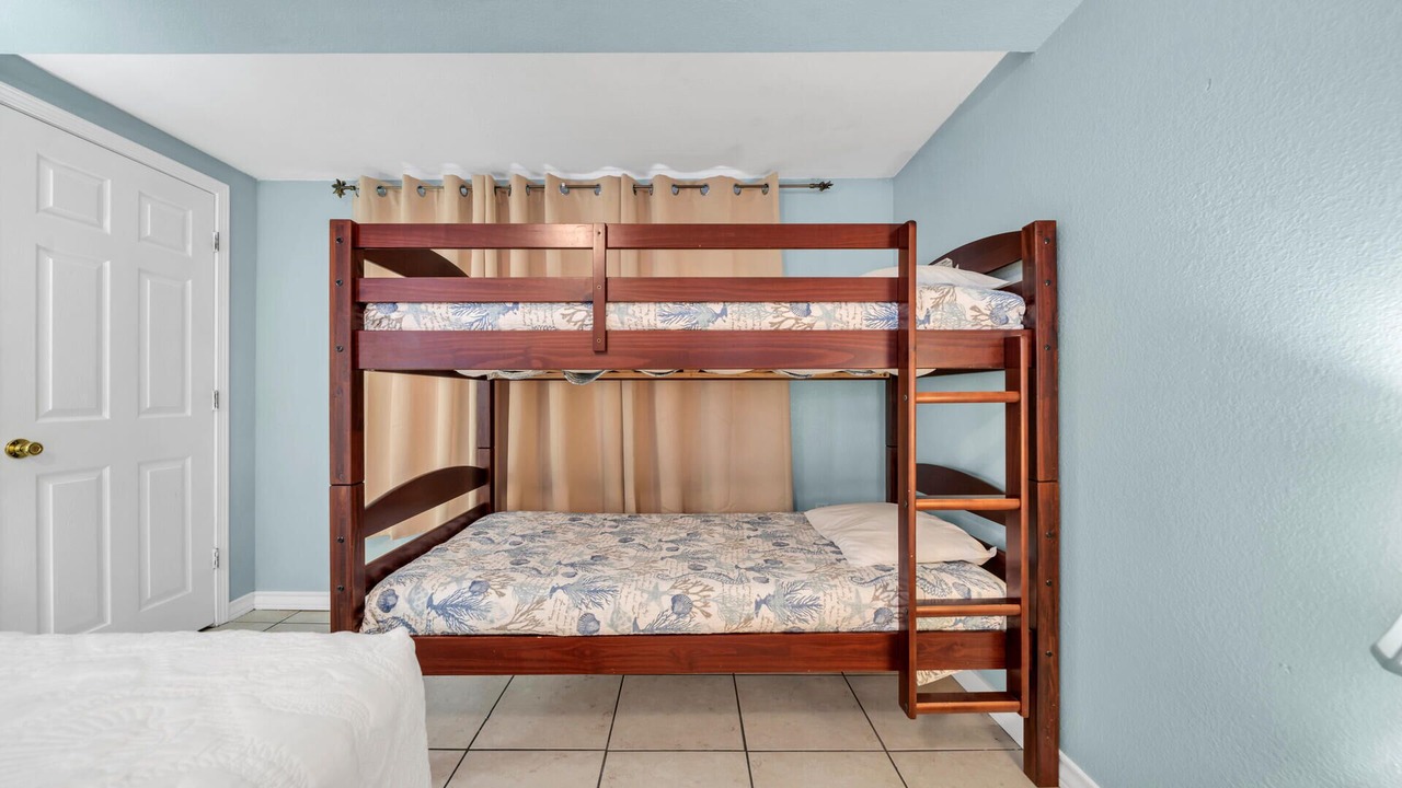 Photo of Bedroom in Fort Walton Beach