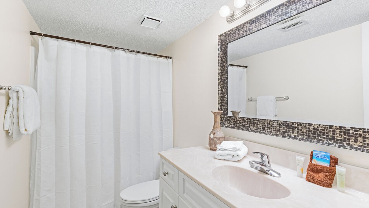 Photo of Bathroom in Orange Beach