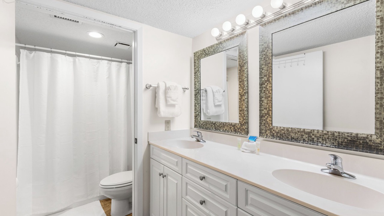 Photo of Bathroom in Orange Beach