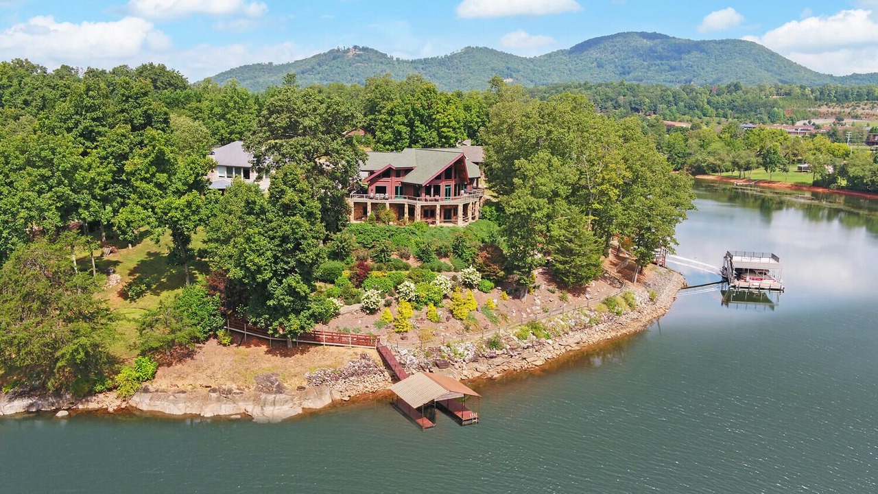 Photo of Outdoor in Hiawassee
