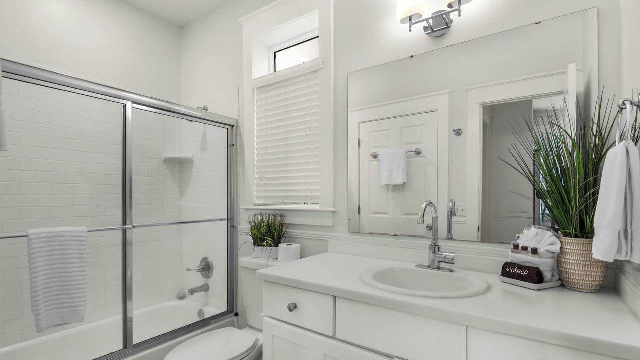 Photo of Bathroom in Rosemary Beach