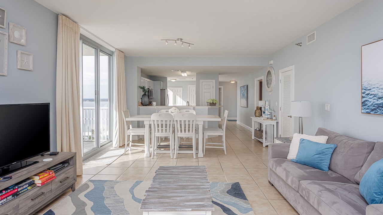 Photo of Livingroom in Pensacola Beach