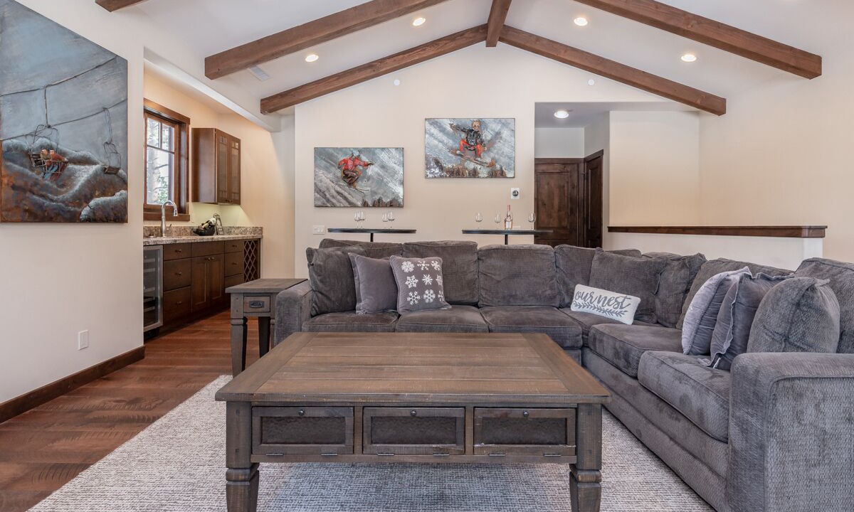 Photo of Livingroom in Stonegate