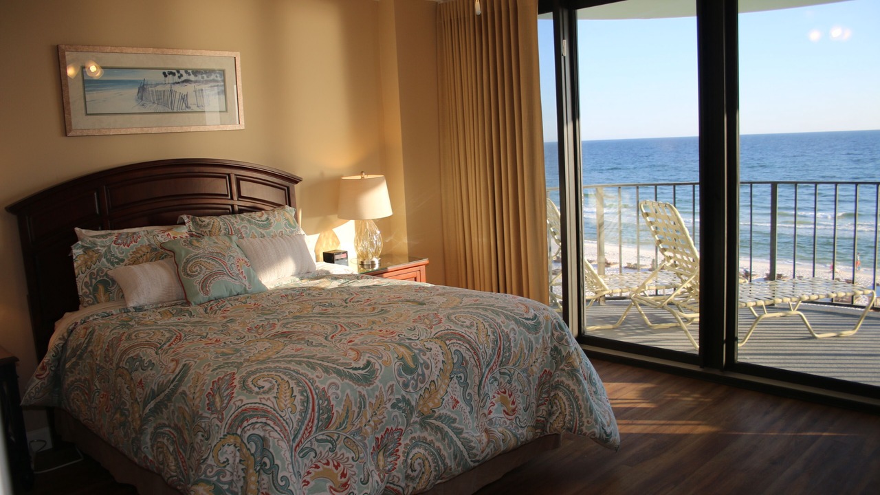 Photo of Patio Balcony in Biltmore Beach
