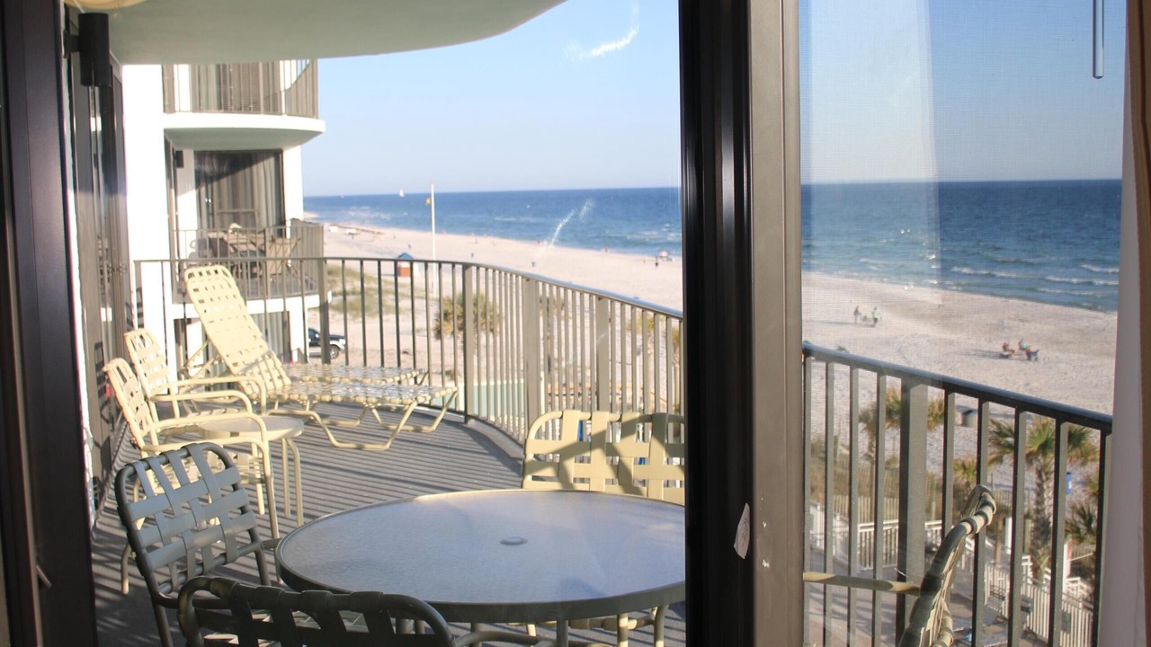 Photo of Patio Balcony in Biltmore Beach