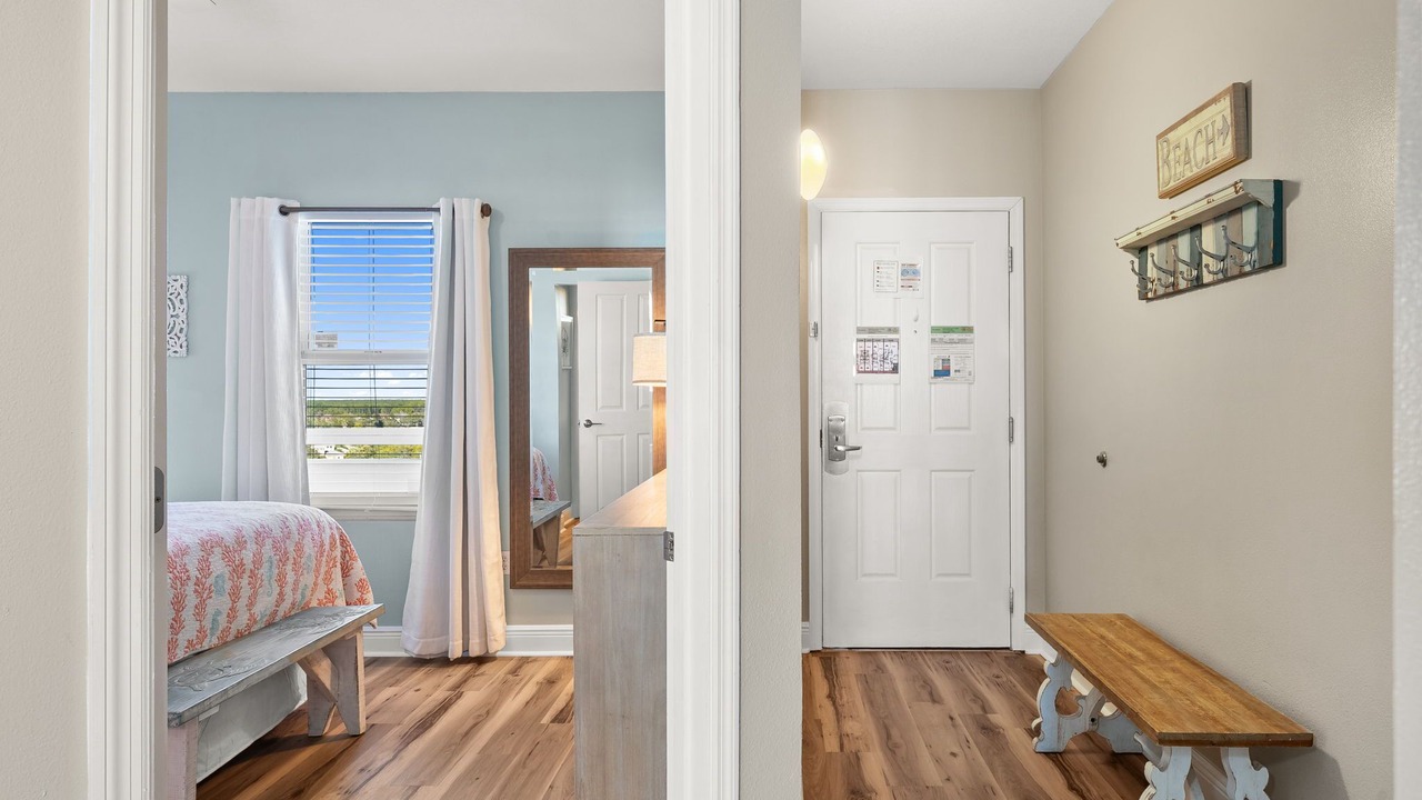 Photo of Bedroom in Miramar Beach