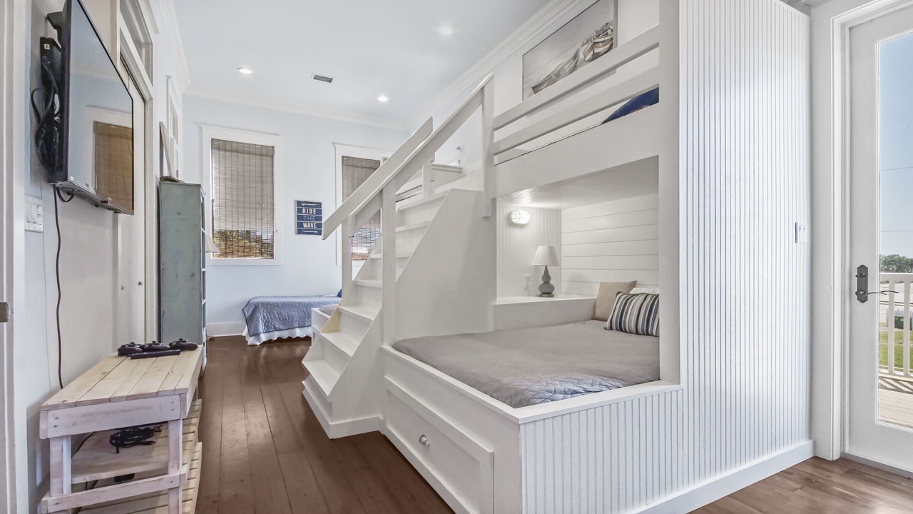 Photo of Bedroom in Inlet Beach