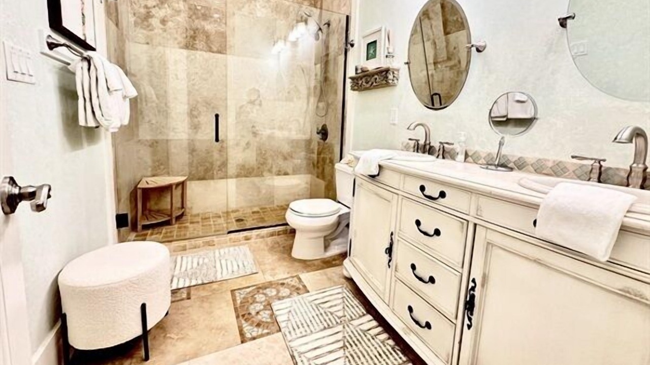 Photo of Bathroom in Inlet Beach