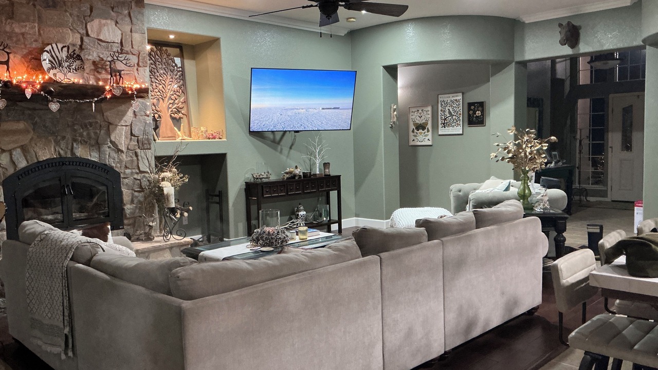 Photo of Livingroom in Coarsegold