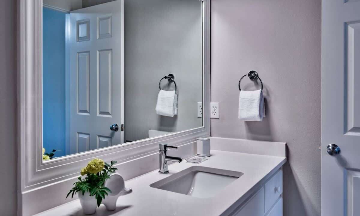 Photo of Bathroom in Seagrove Beach