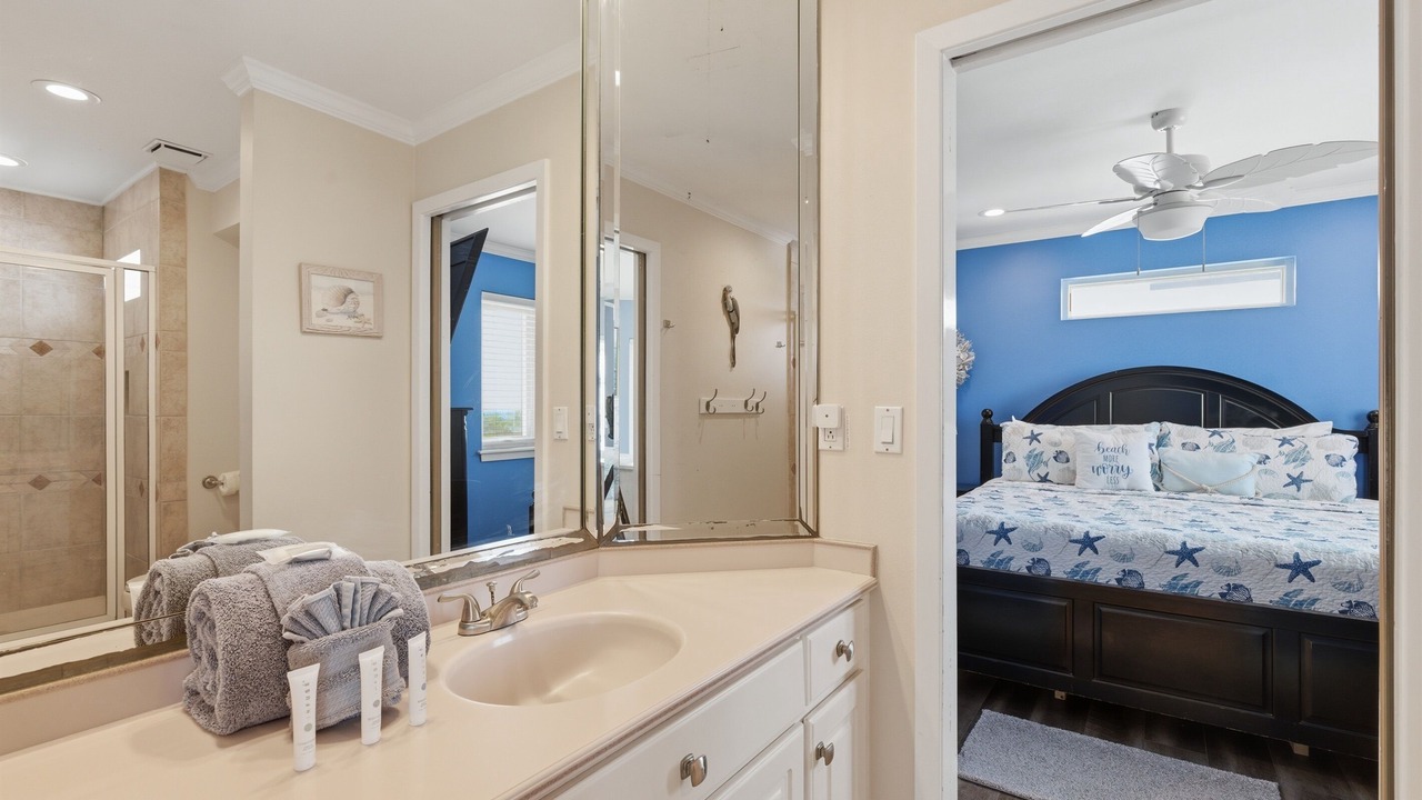 Photo of Bathroom in Navarre Beach