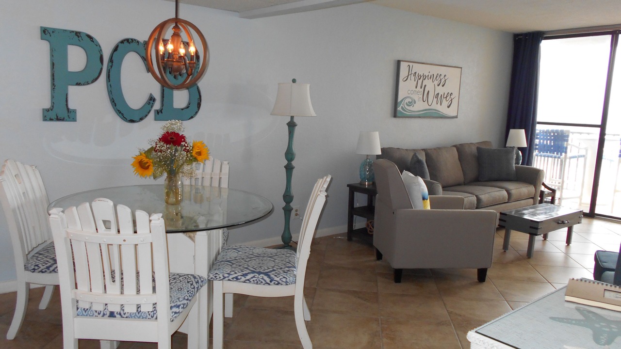 Photo of Livingroom in Gulf Lagoon Beach