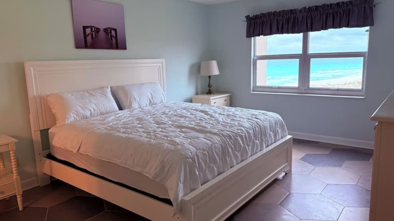 Photo of Bedroom in Pensacola Beach