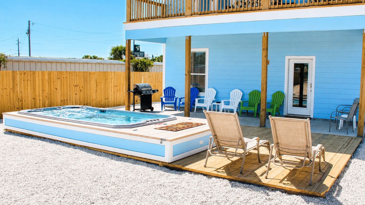 Photo of Patio Balcony in Crescent Beach