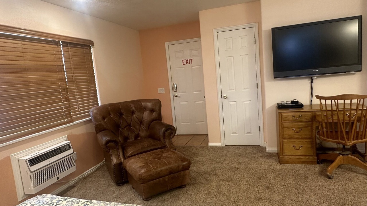 Photo of Bedroom in Ivins