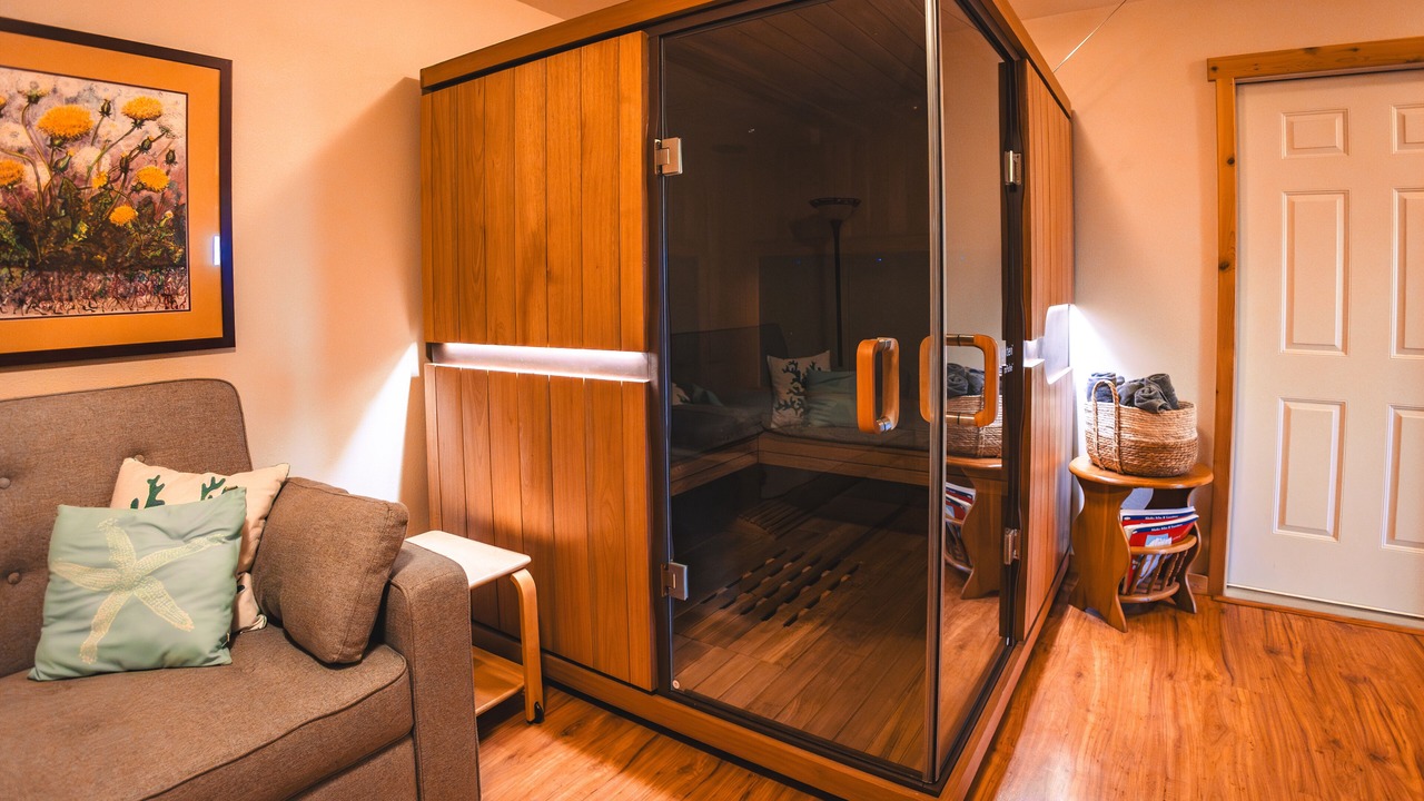 Photo of Bedroom in Homer