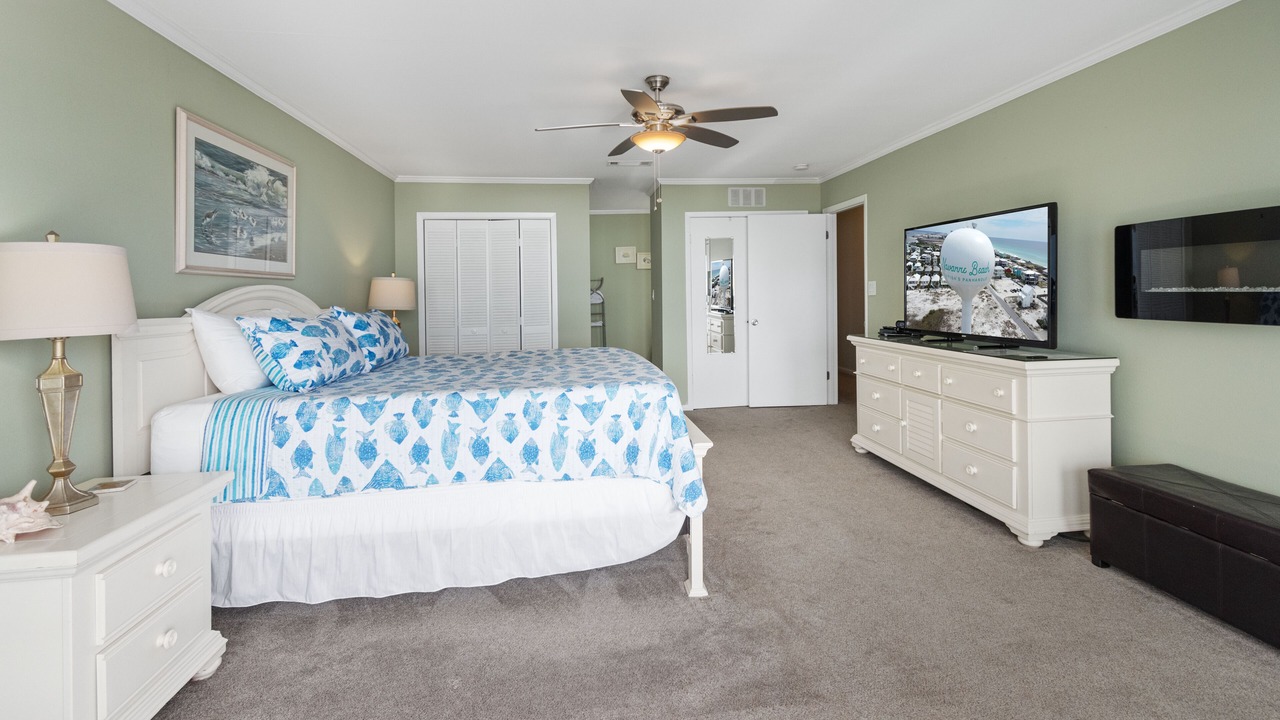 Photo of Bedroom in Navarre Beach