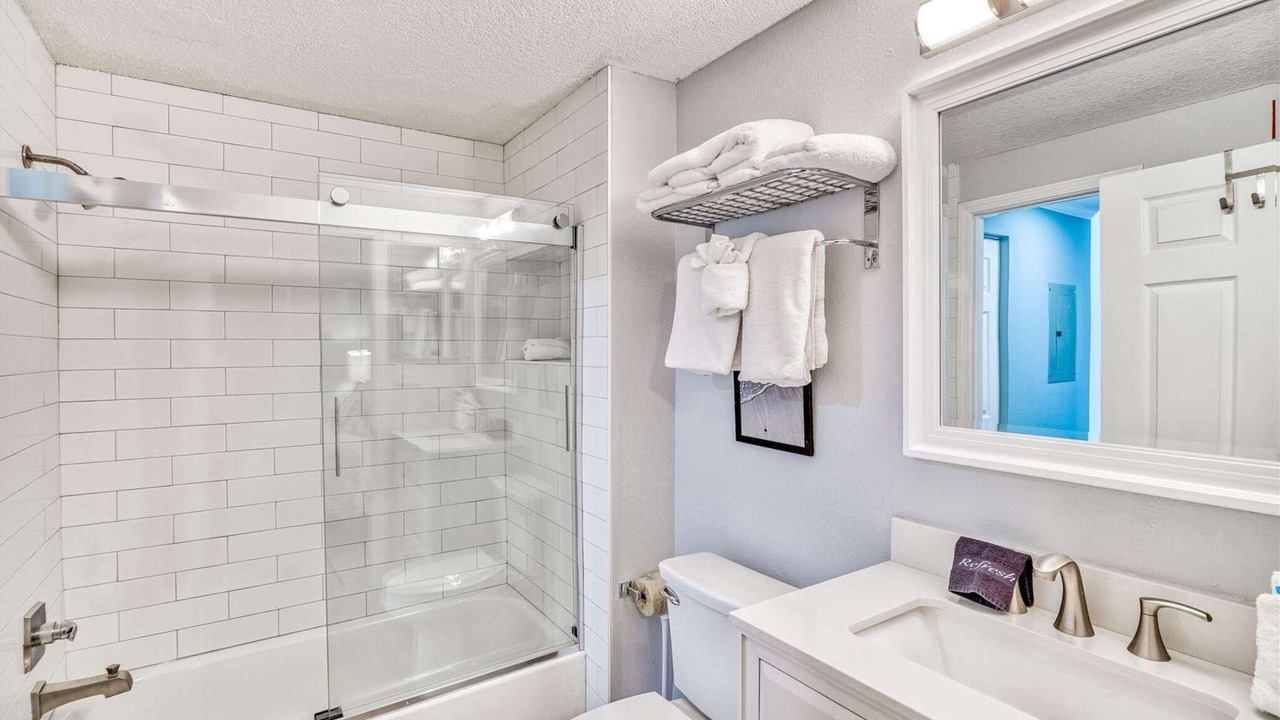 Photo of Bathroom in Gulf Place