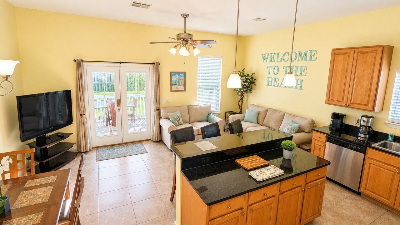Photo of Livingroom in Crescent Beach