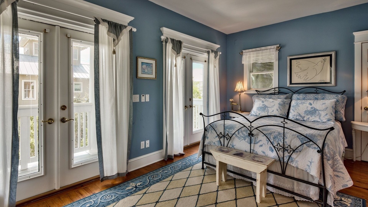 Photo of Bedroom in Sunnyside