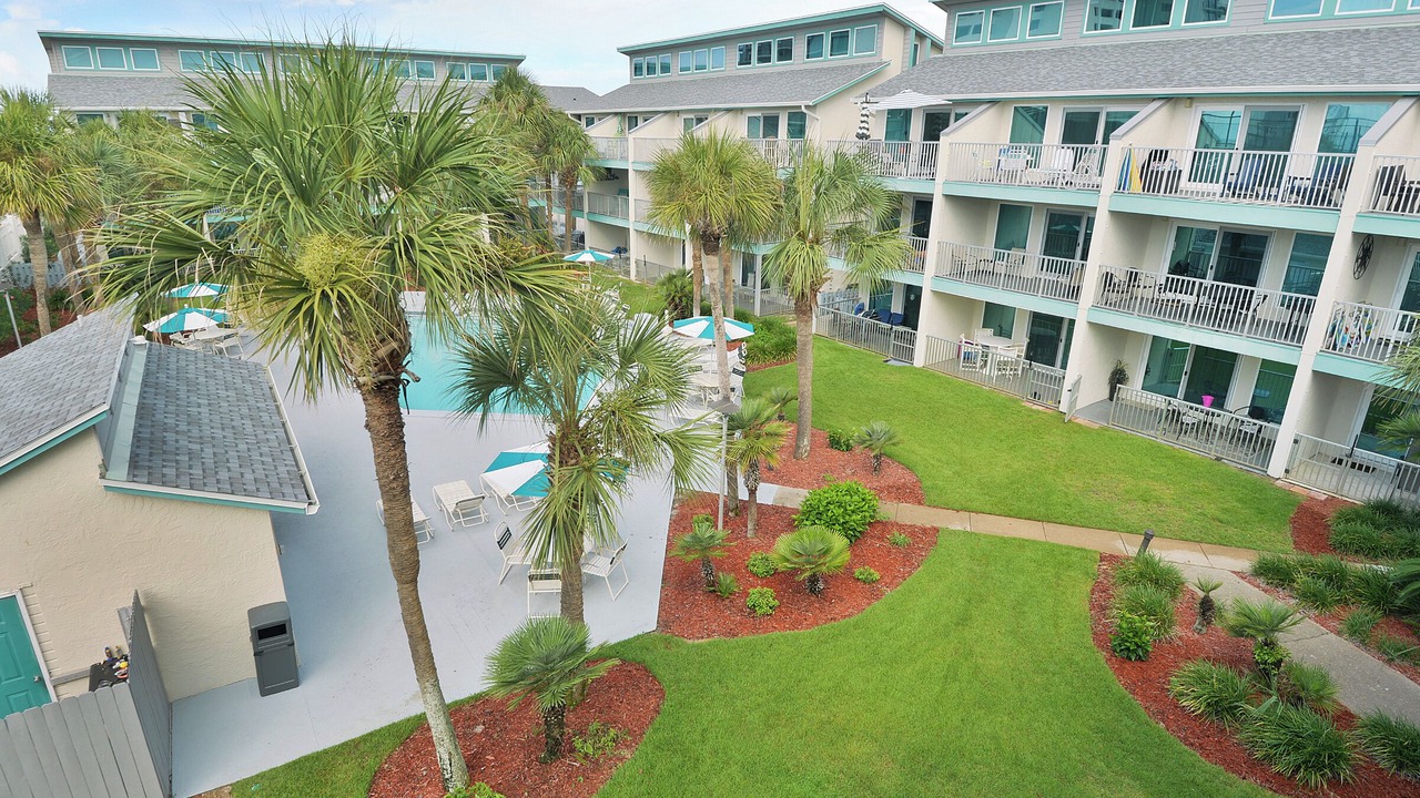 Photo of Patio Balcony in Biltmore Beach