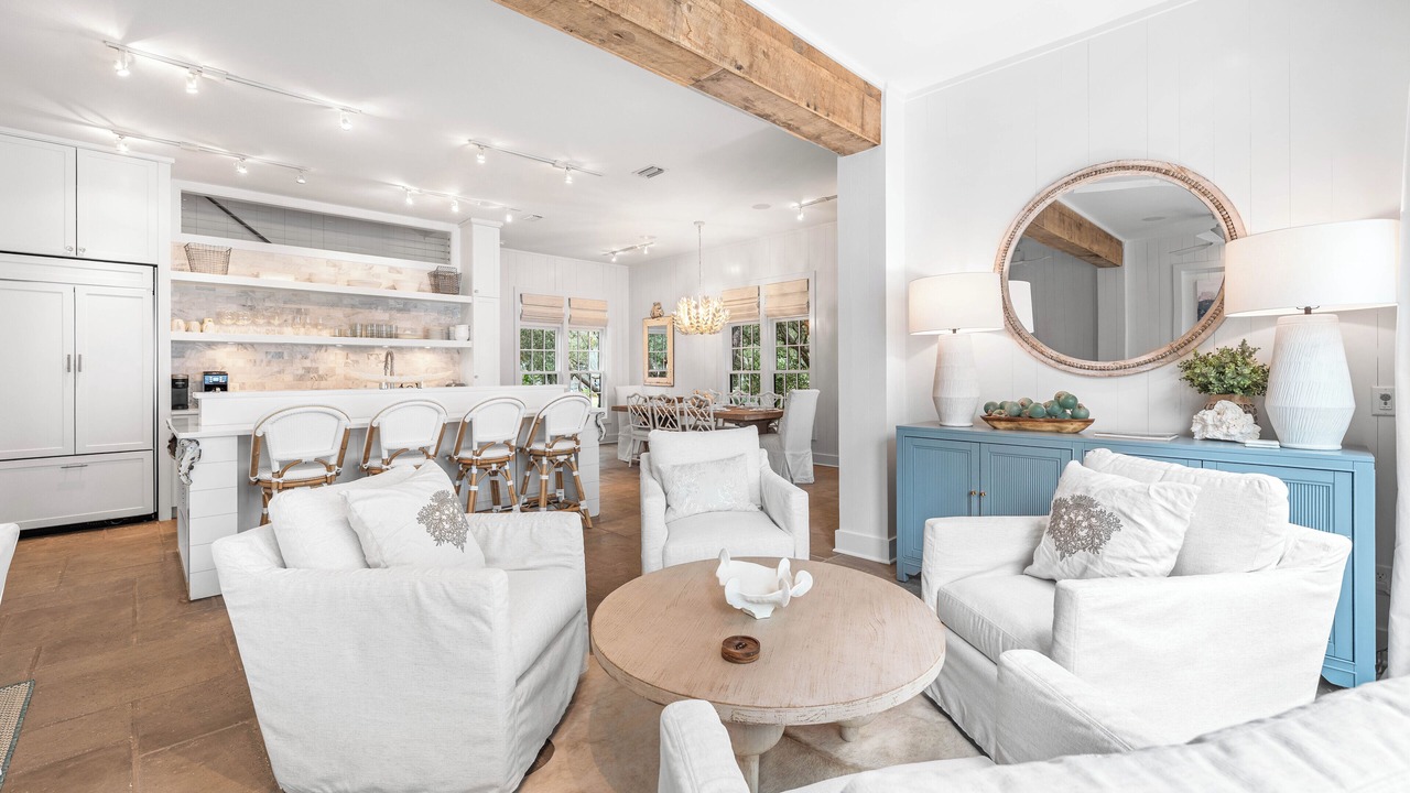 Photo of Livingroom in Rosemary Beach