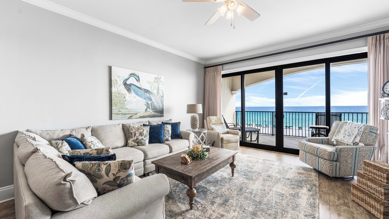 Photo of Bedroom in Crystal Beach