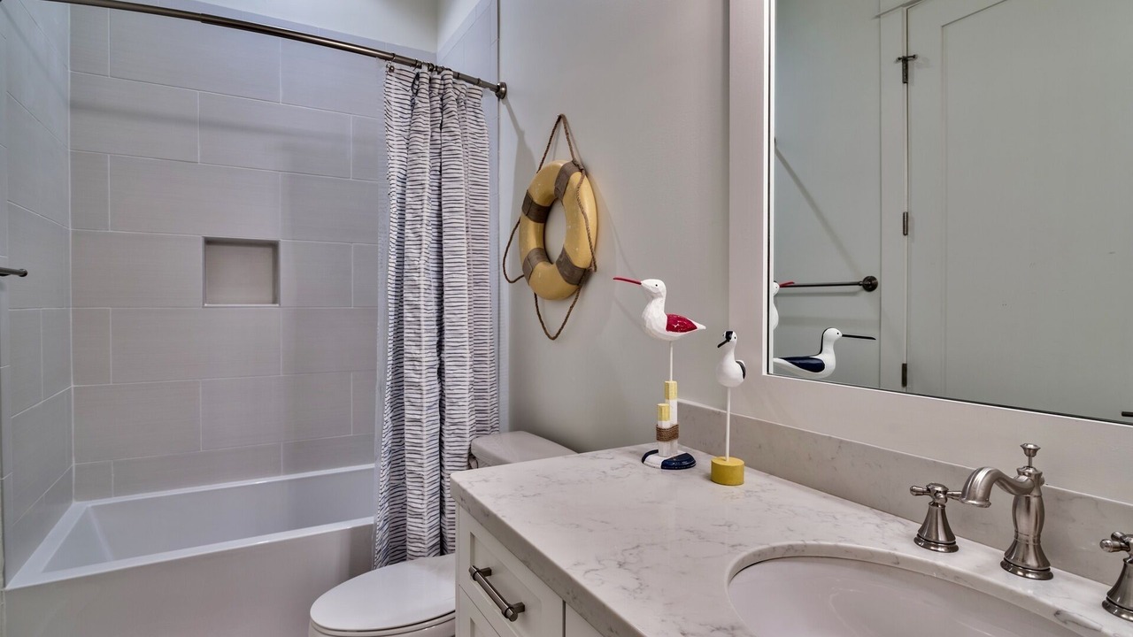 Photo of Bedroom in Seacrest Beach