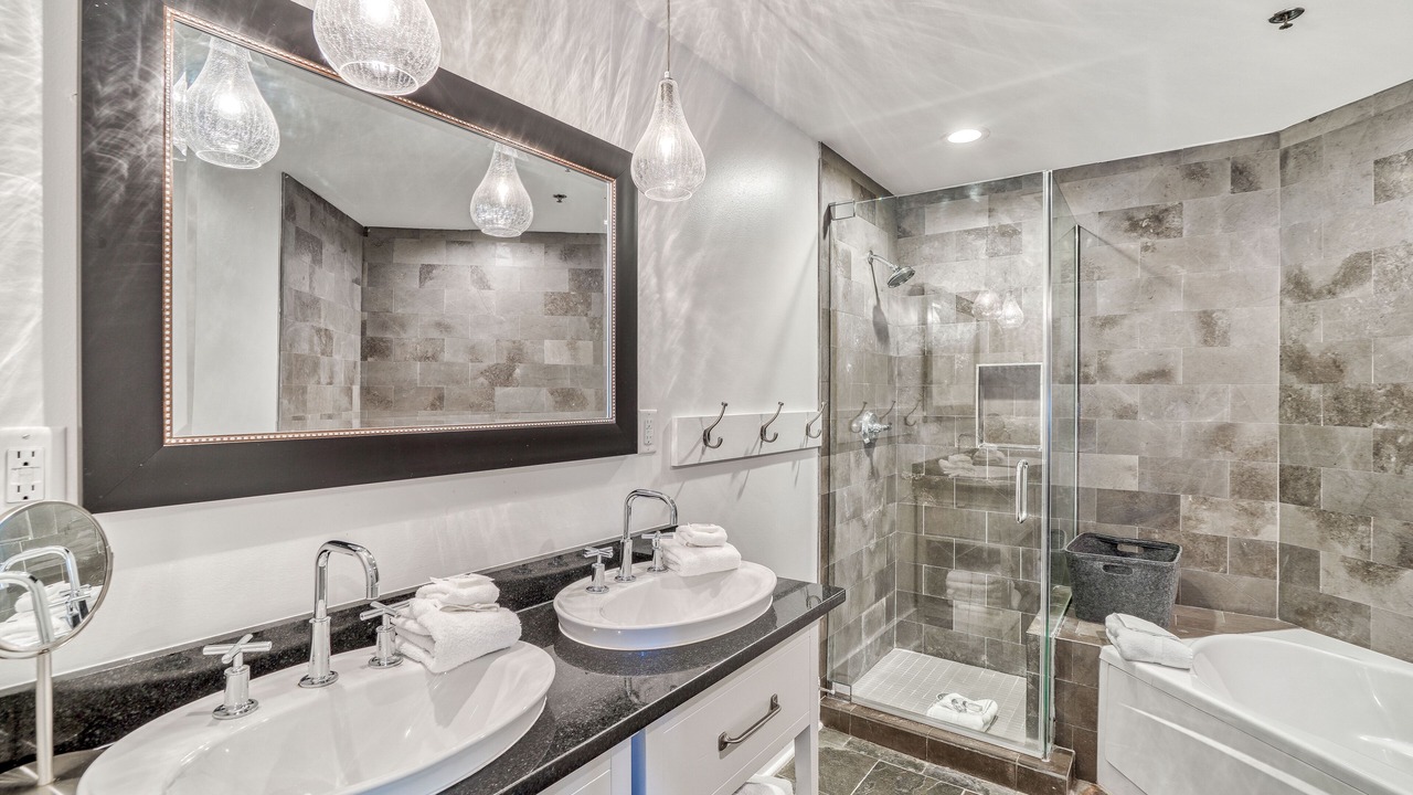 Photo of Bathroom in Rosemary Beach