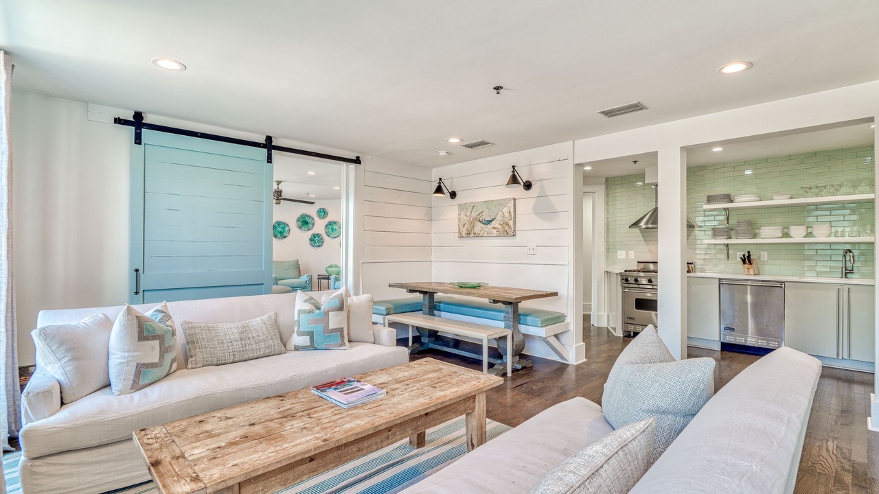 Photo of Livingroom in Rosemary Beach