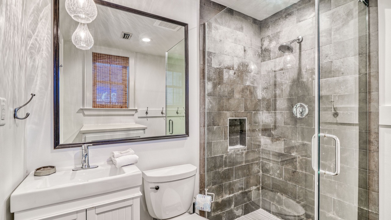 Photo of Bathroom in Rosemary Beach