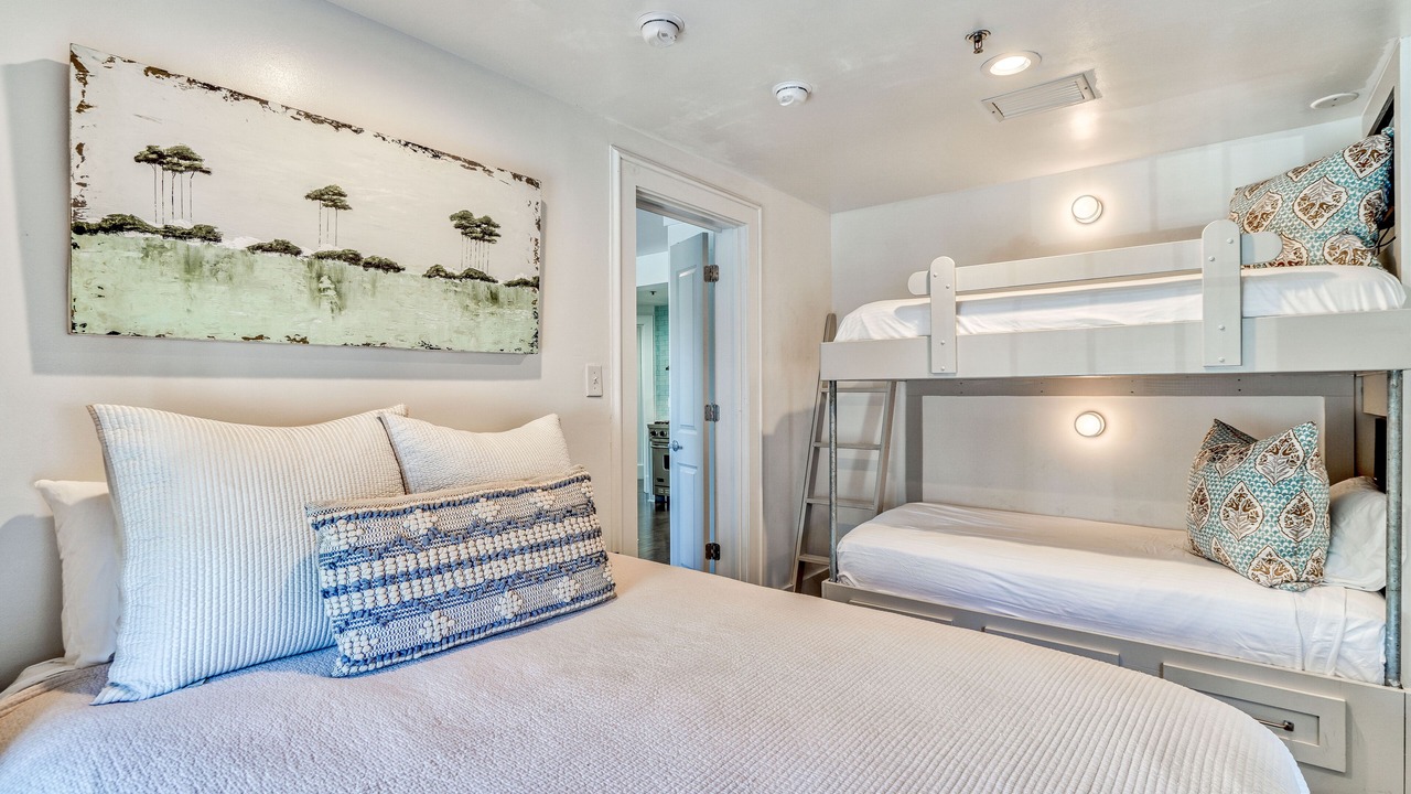 Photo of Bedroom in Rosemary Beach