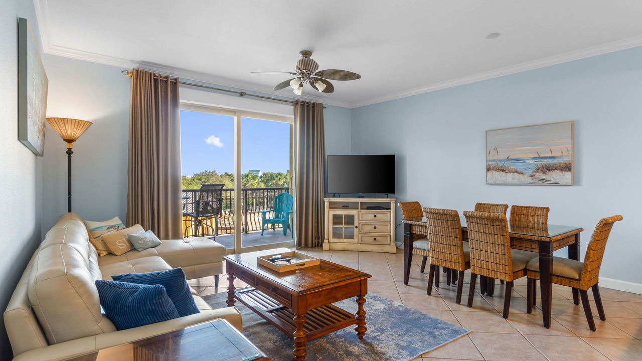 Photo of Livingroom in Miramar Beach