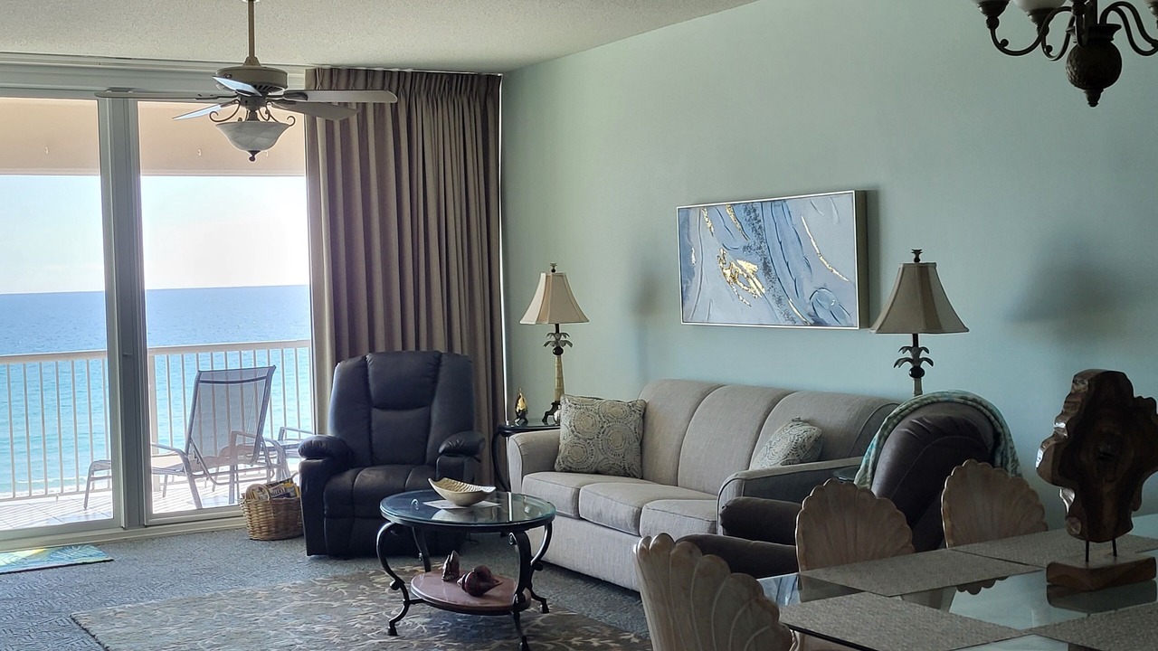 Photo of Livingroom in Navarre Beach