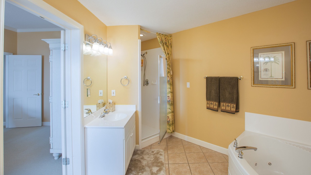 Photo of Bathroom in Santa Rosa Beach