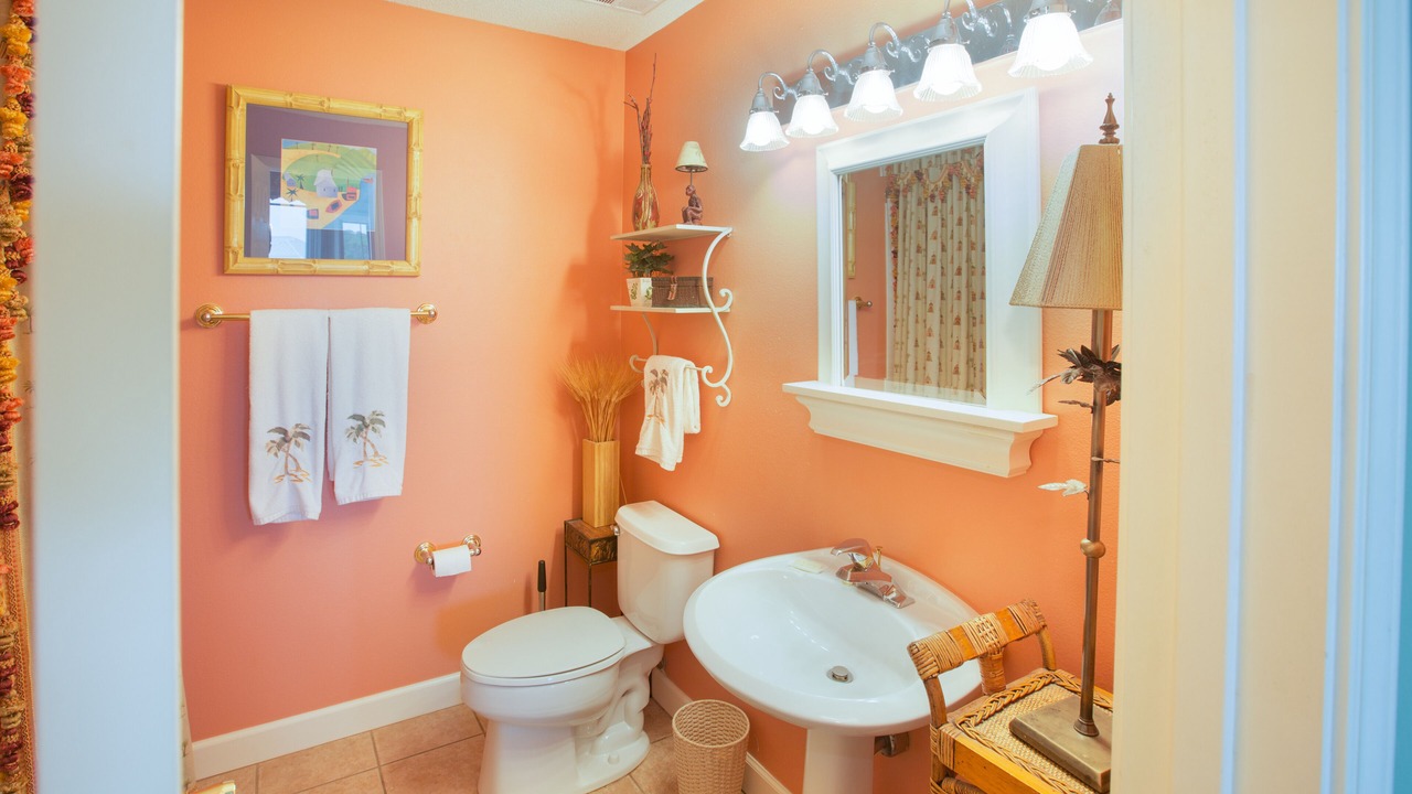 Photo of Bathroom in Santa Rosa Beach