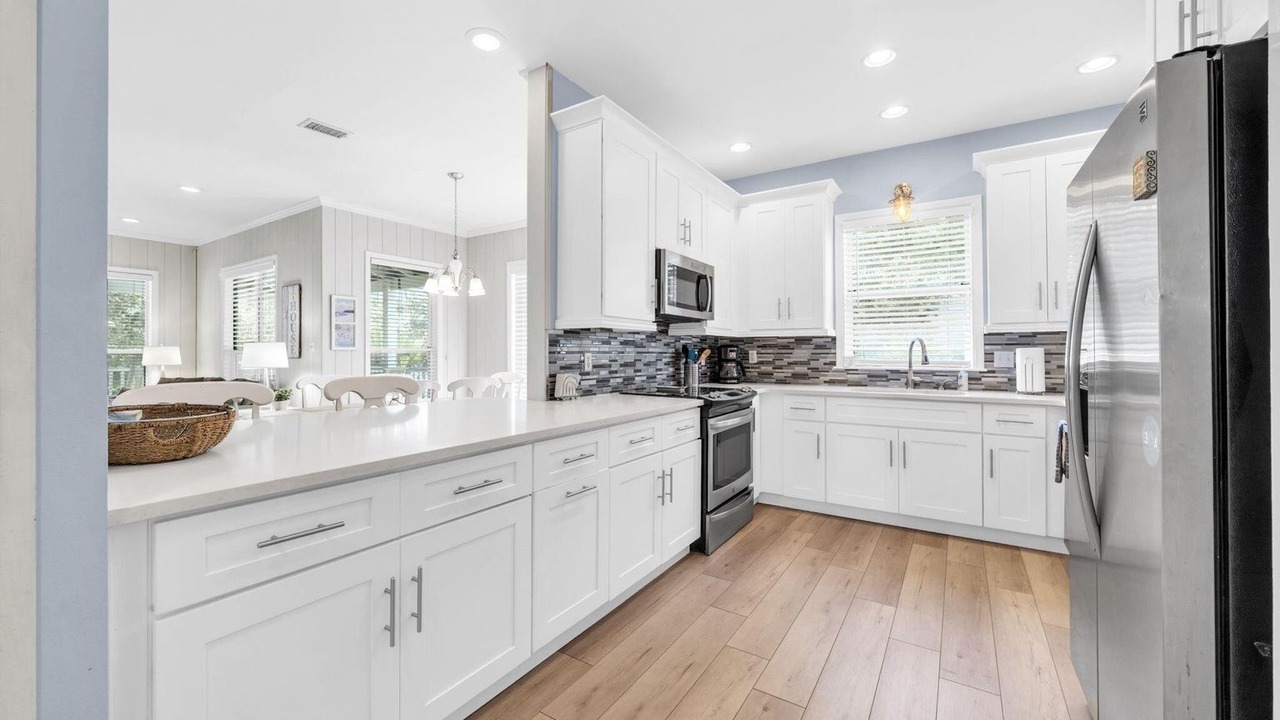 Photo of Kitchen in Dune Allen Beach