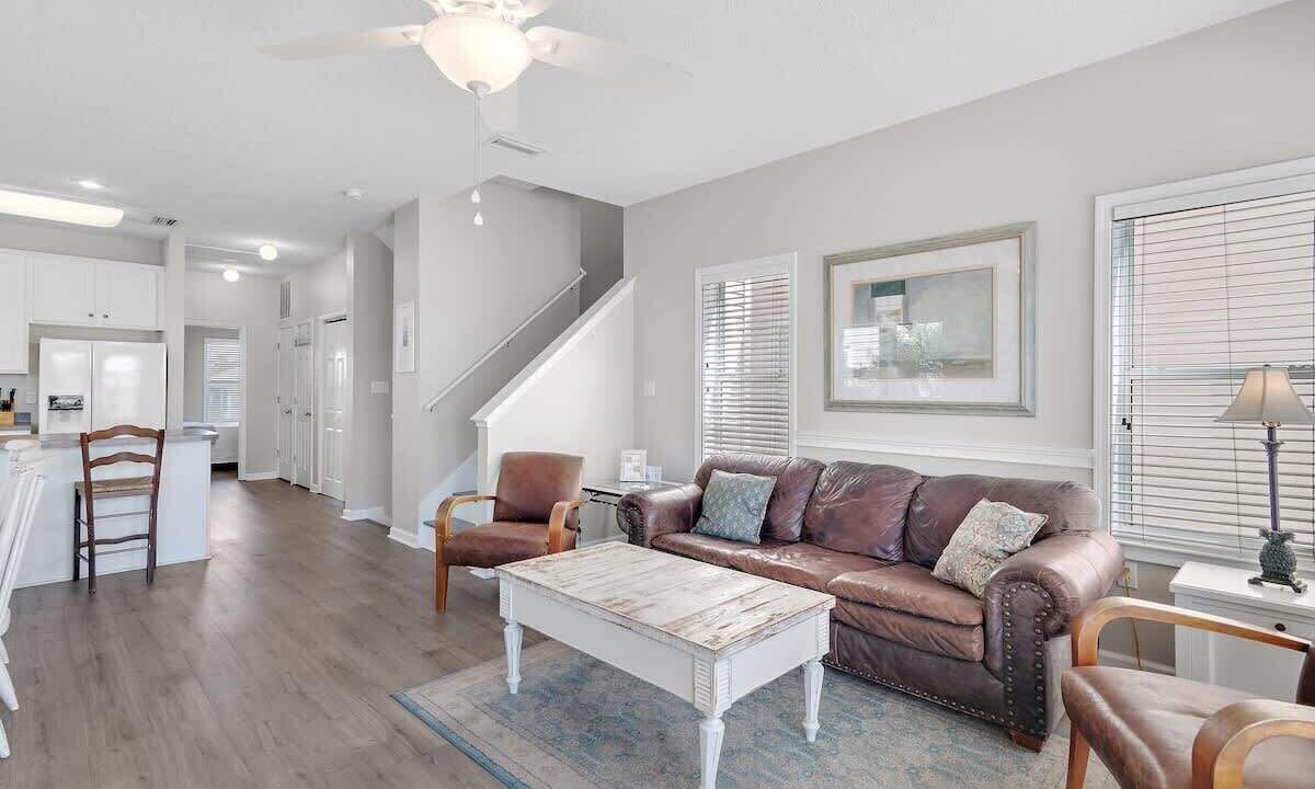 Photo of Livingroom in Seacrest