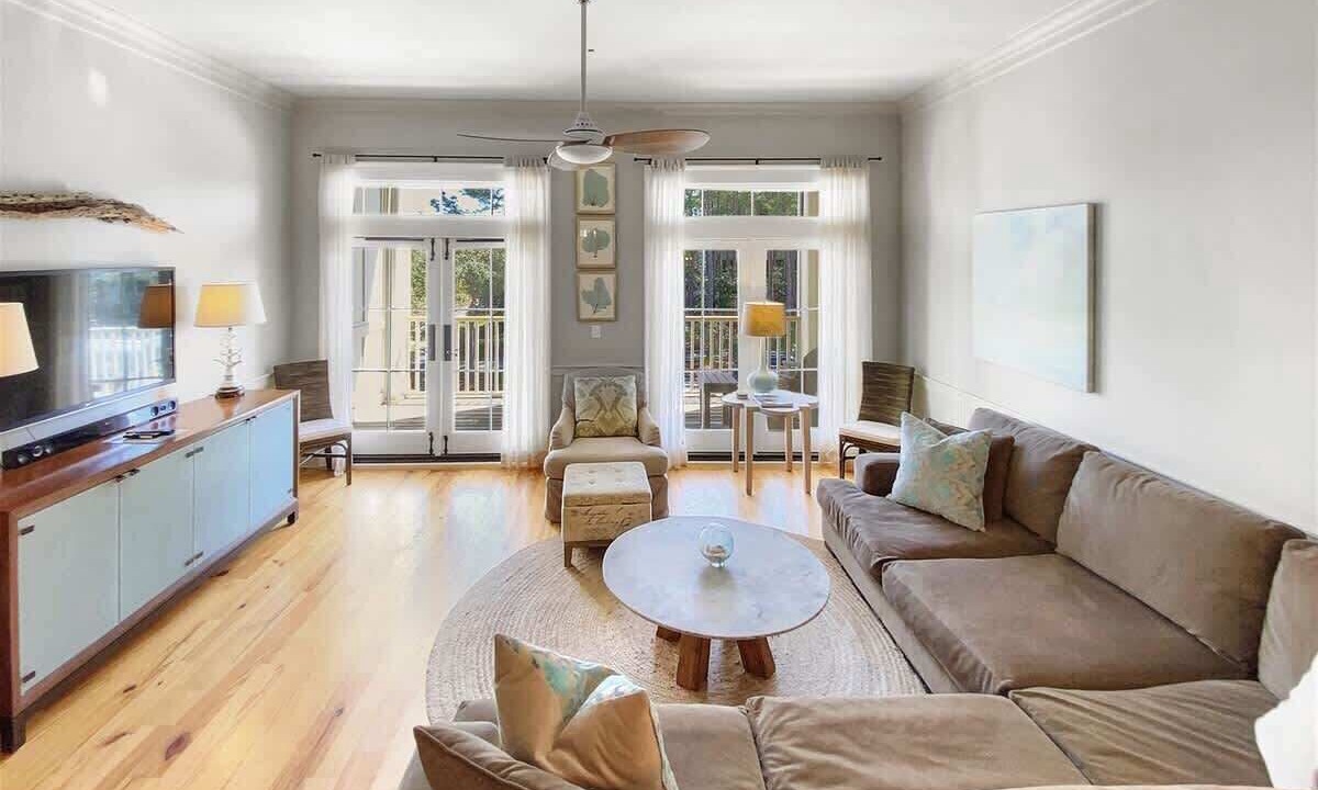 Photo of Livingroom in Beach District
