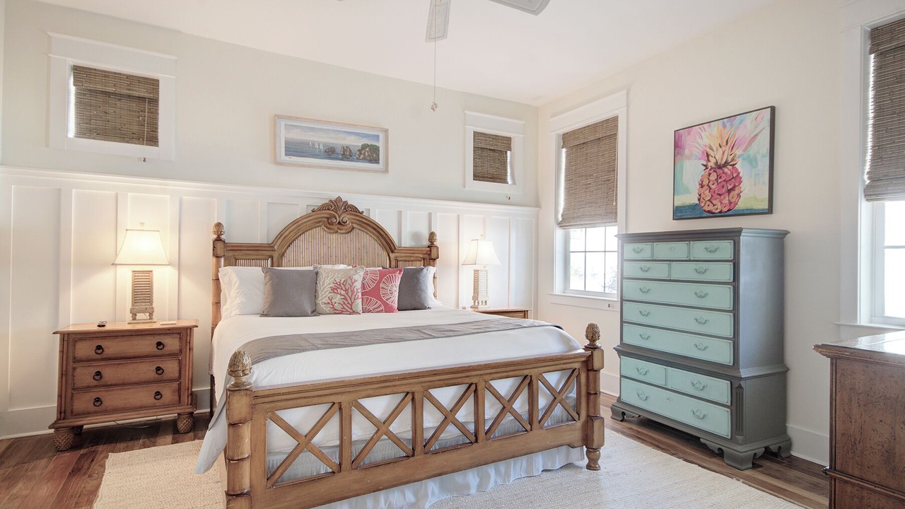 Photo of Bedroom in Santa Rosa Beach