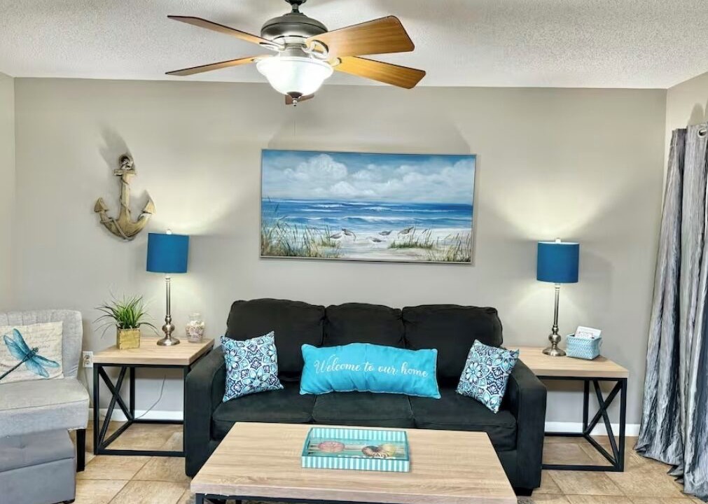 Photo of Livingroom in West Panama City Beach