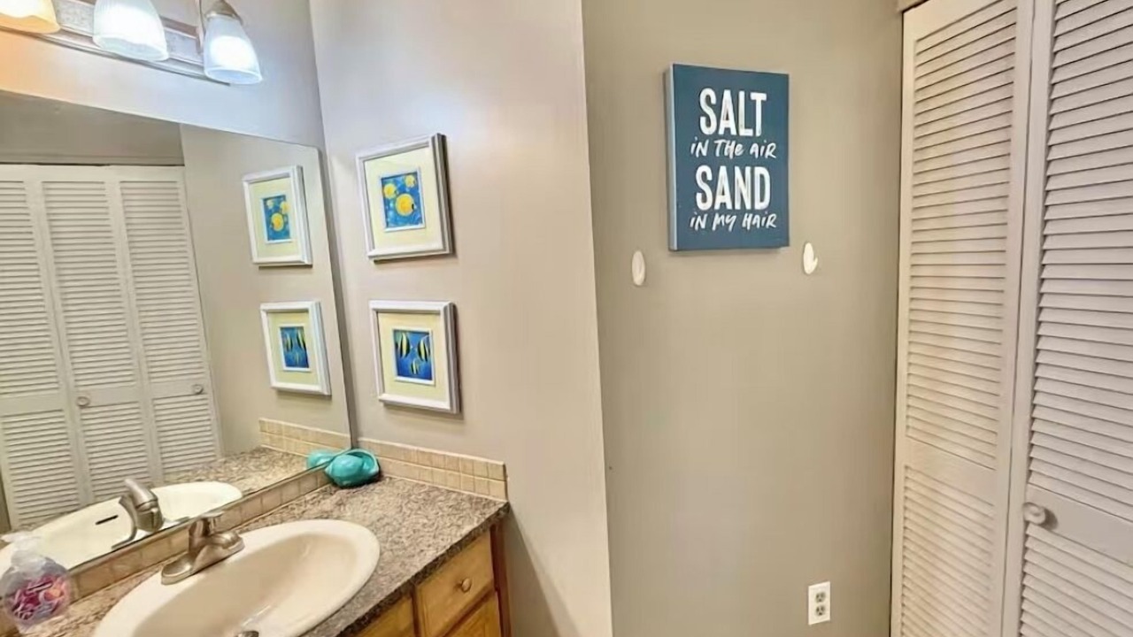Photo of Bathroom in West Panama City Beach