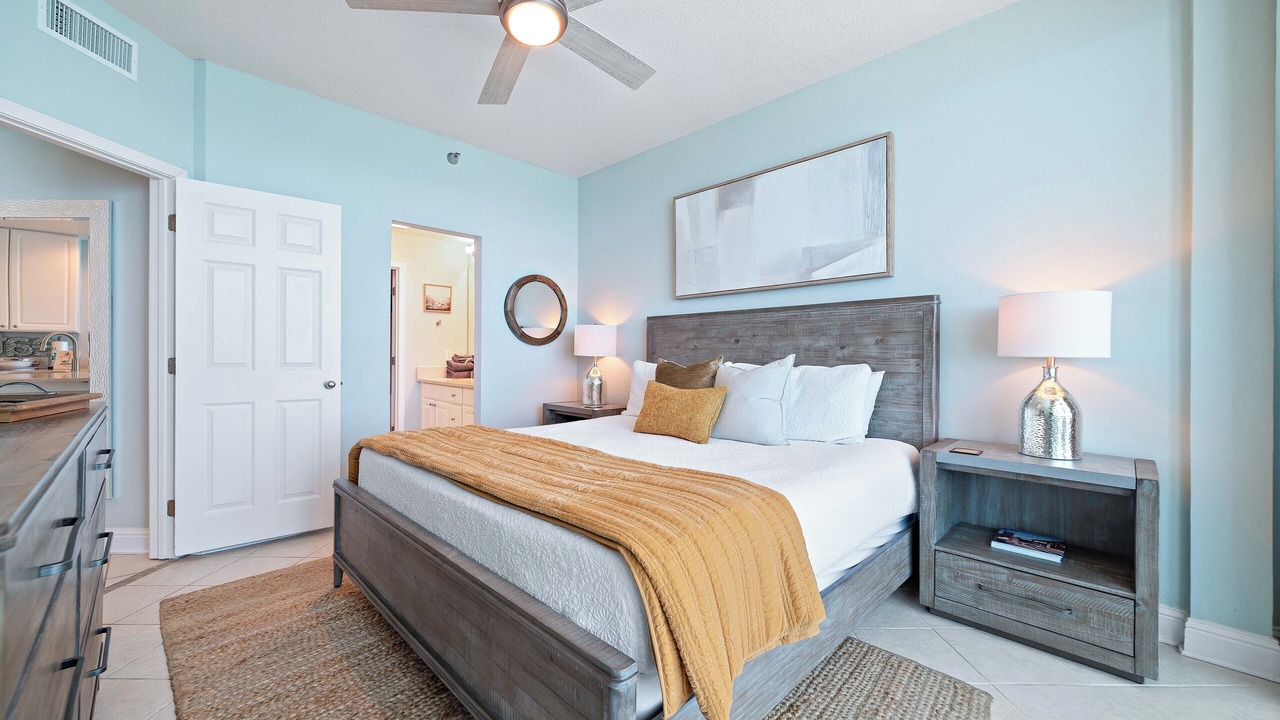 Photo of Bedroom in Gulf Shores