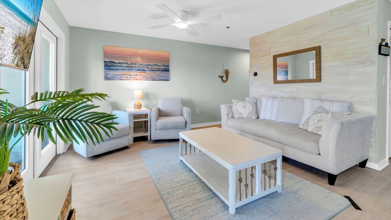 Photo of Livingroom in Gulf Place