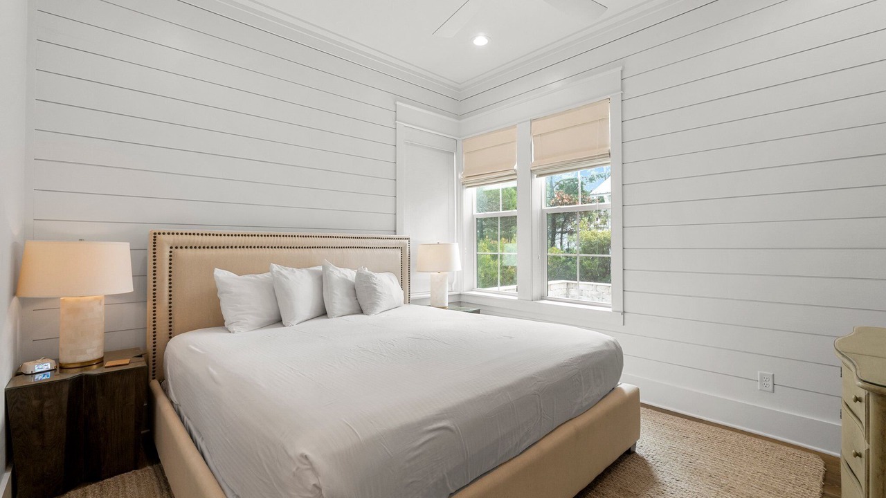 Photo of Bedroom in Seacrest Beach